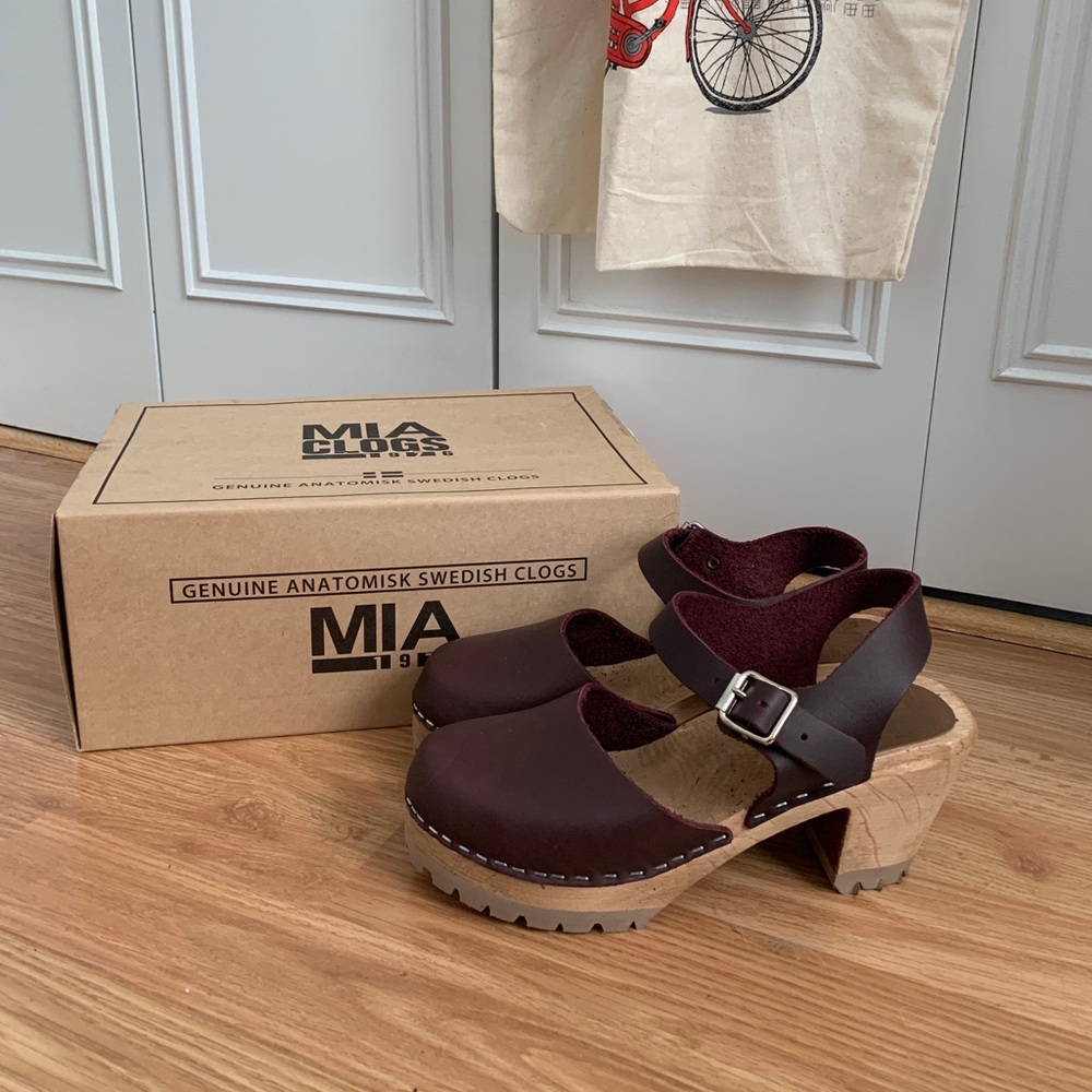 MIA Abba Clogs in “Wine” Color